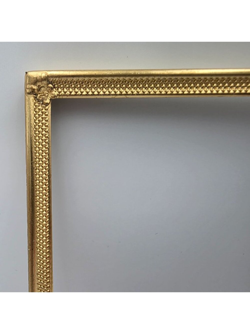 Vintage Gold-Tone Metal Picture Frame Floral Embossed Applied Corners 7.5" X 9.5